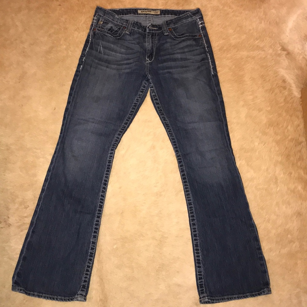Big Star blue Jeans. 30 regular. Curvy fit